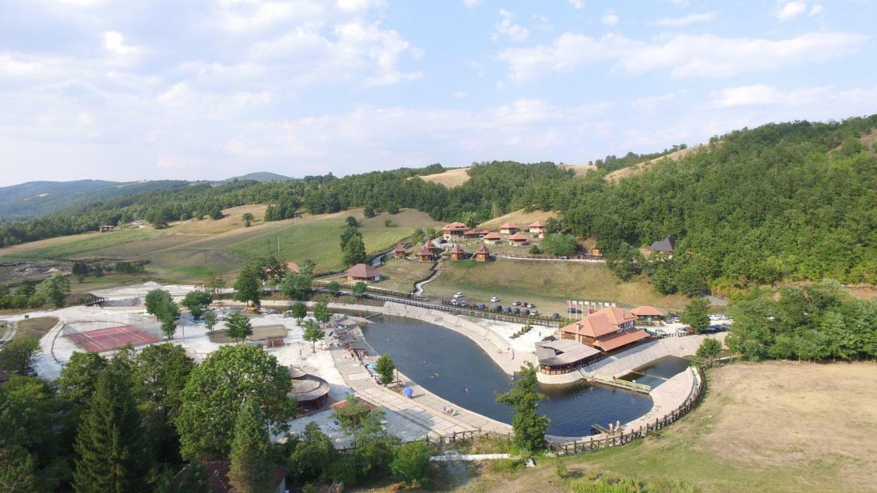 Отель Eko Selo Kostunici Экстерьер фото